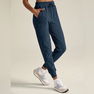 Beyond Yoga Spacedye Commuter Midi Jogger